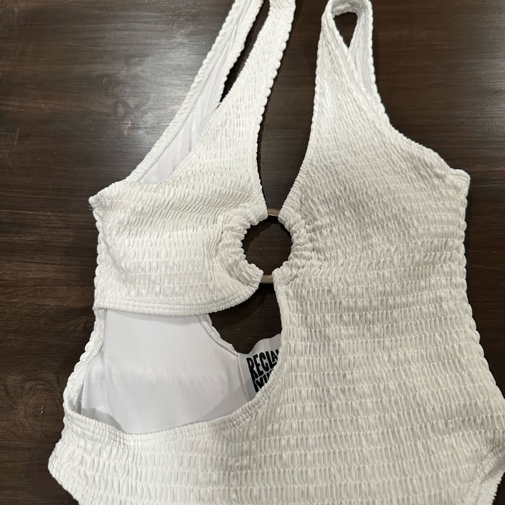 Reclaimed Vintage White Cutout Swimsuit - Picture 8 of 12